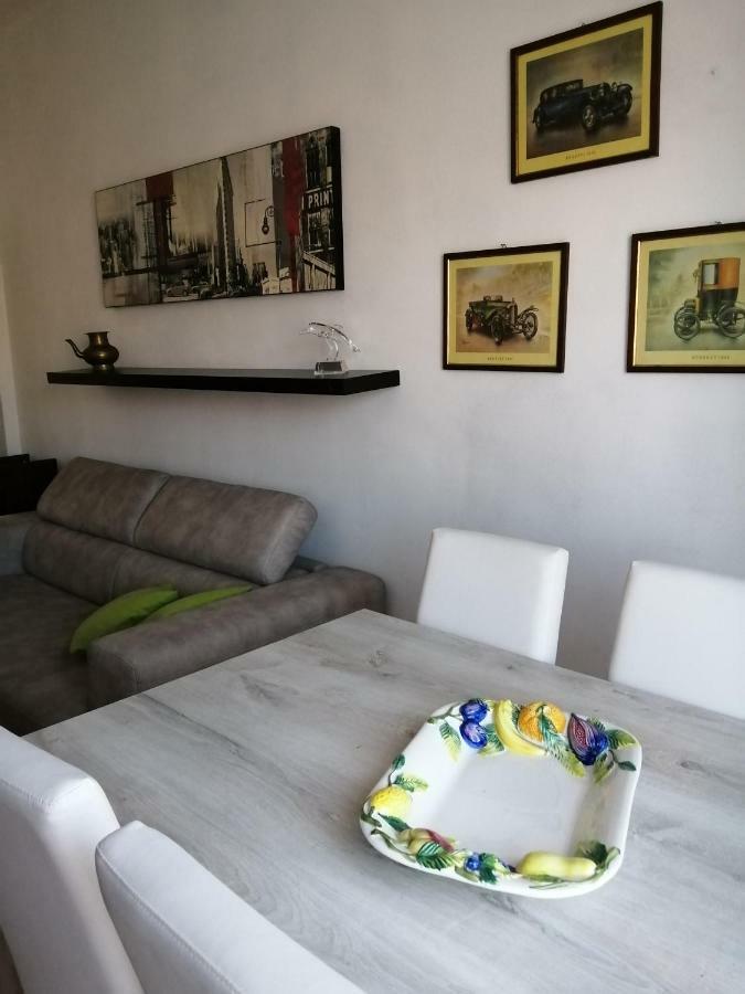 דירות אסטי Oasi Di Tranquillita מראה חיצוני תמונה